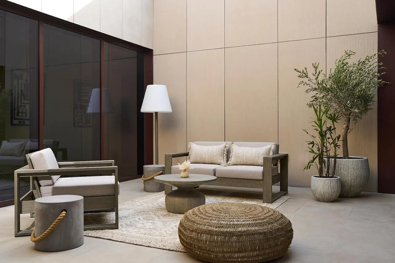 Erth Abu Dhabi Hotel アラブ首長国連邦