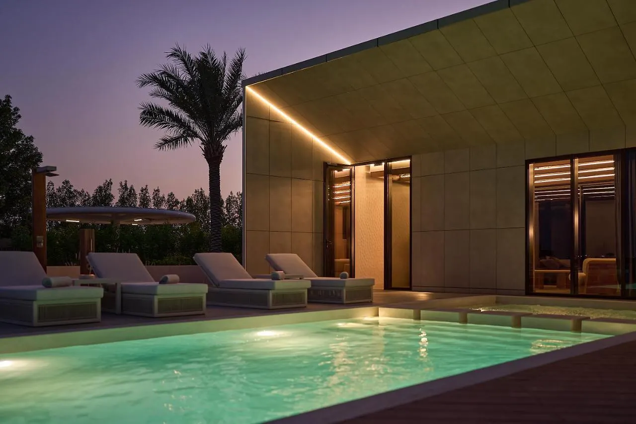 リゾート Erth Abu Dhabi Hotel