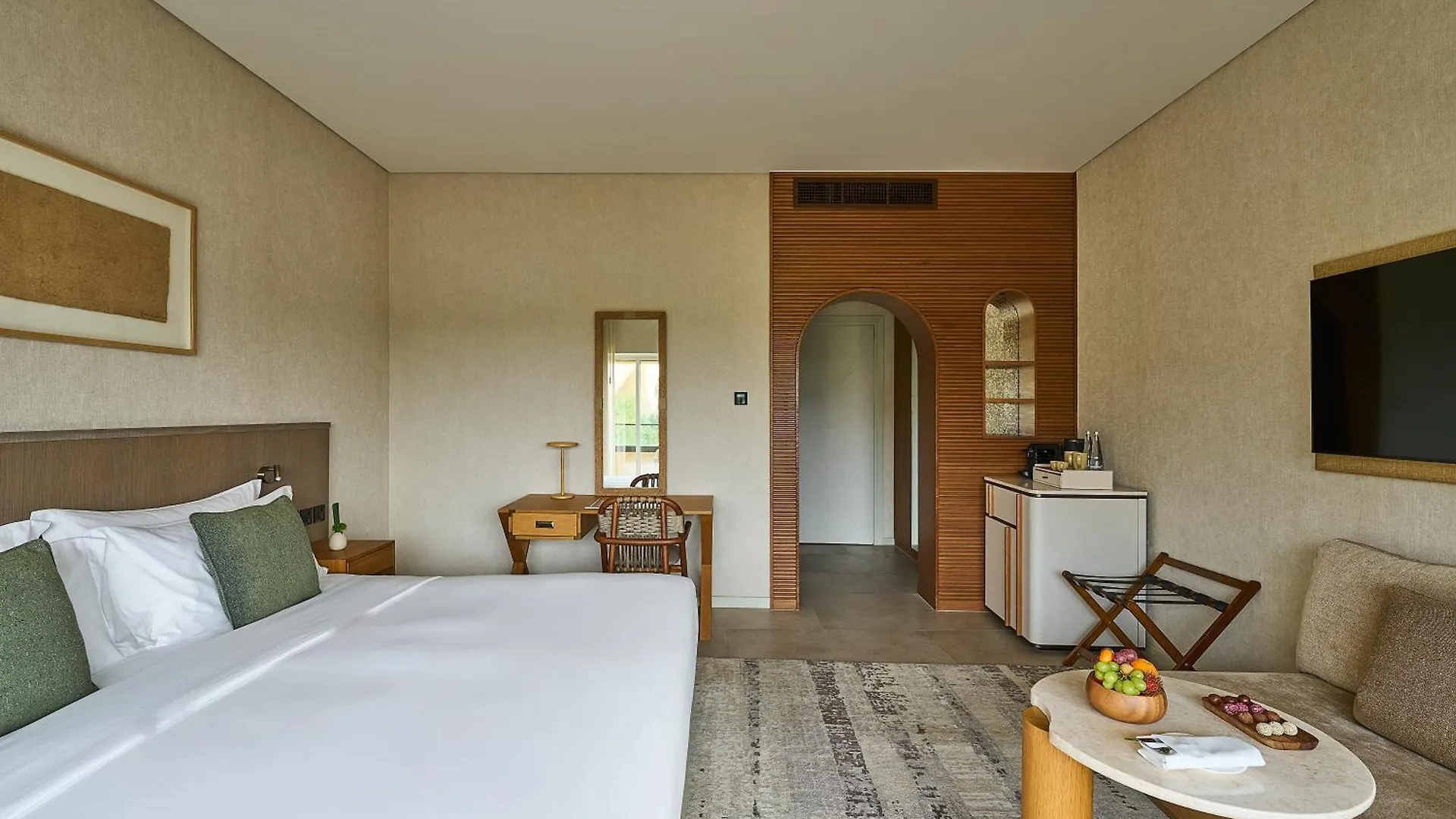 Erth Abu Dhabi Hotel