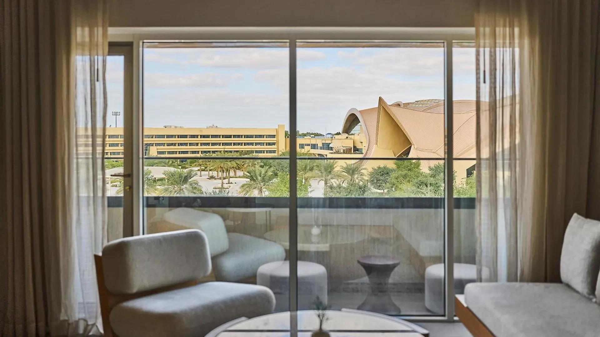Erth Abu Dhabi Hotel アラブ首長国連邦